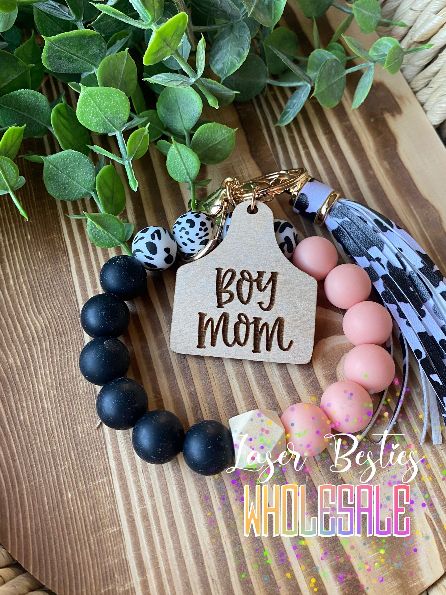 Boy mom/ Girl mom cow tag wristlet
