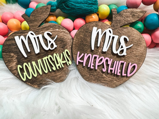 Teacher Apple Magnet